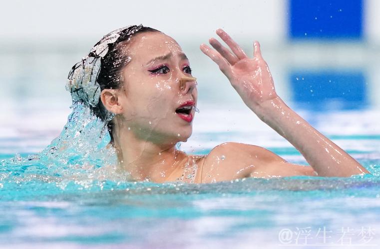 花样游泳世界杯 徐汇妍单日斩获三金